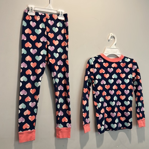 Kirkland Brand Heart Pattern Pajama Set Size 7 - Picture 7 of 7